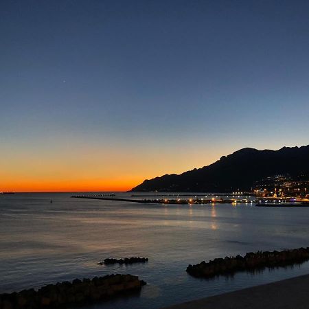 La Giulietta - Penthouse Apartman Salerno Kültér fotó