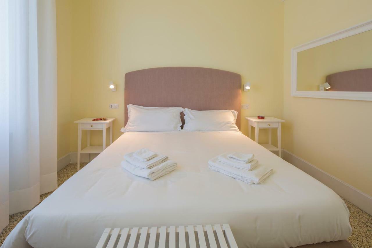 La Giulietta - Penthouse Apartman Salerno Kültér fotó