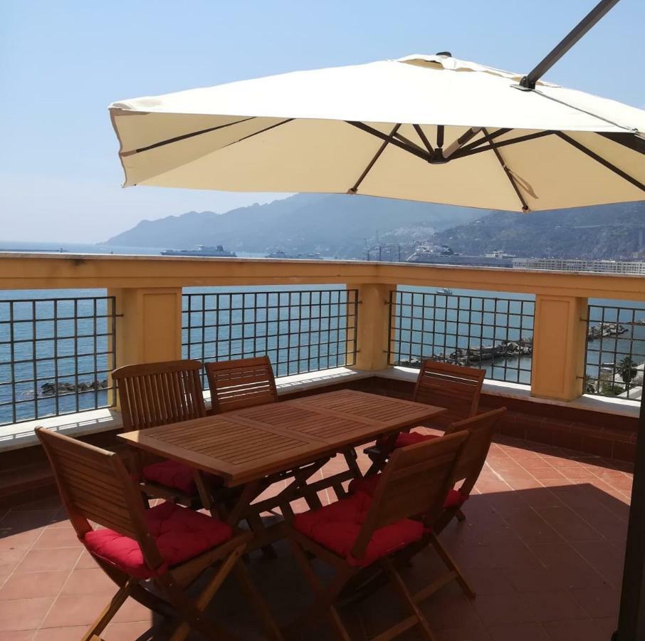 La Giulietta - Penthouse Apartman Salerno Kültér fotó